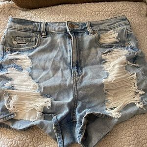American Eagle mom shorts